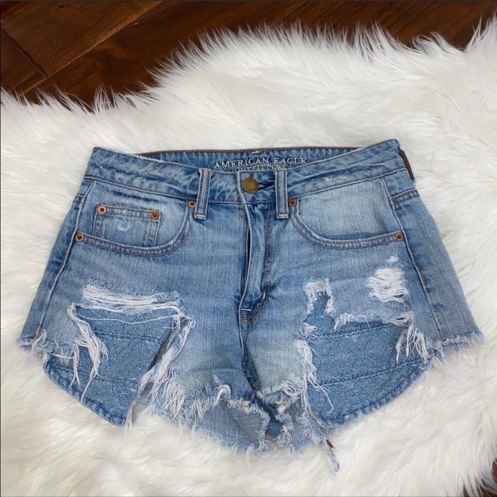 American Eagle Hi Rise Shortie Jean Shorts Size 2